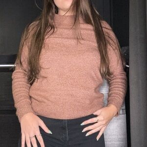 Women’s sweater top